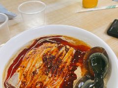 卤汁凉粉-何老二卤汁凉粉