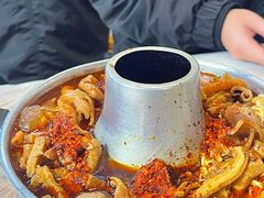 -郑记•不夜城烧烤•龙虾•虾蟹(黄鹤楼店)