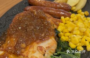 Black Pepper Sausage with Black Pepper Chicken Cutlet