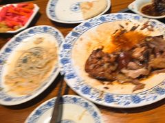-老天桥酱肉烧饼夹肘子(天桥店)