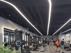 -TMG潮流健身(奥体莲荷里店)