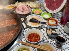 -董眼镜火锅(洪崖洞总店)