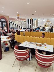 -奈尔宝家庭中心·亲子餐厅(鄞州万达店)