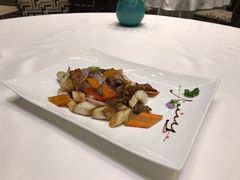 孜然葱爆羊柳肉-明阁 Ming Court(广州朗豪酒店)