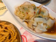 -肥肥虾庄·金牌油焖大虾(汉街SKP店)