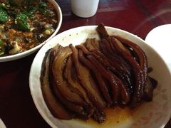 雕梅扣肉-苍洱春饭店