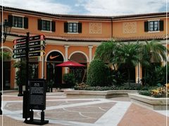 -佛罗伦萨小镇广佛名品奥特莱斯(疏港路店)