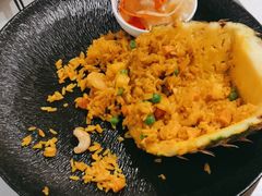 菠萝海鲜炒饭-美奈小馆·越南料理(福田星河COCO Park店)