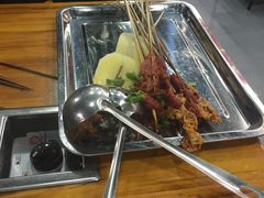 -灌县老妈砂锅串串香(万科红生活广场店)