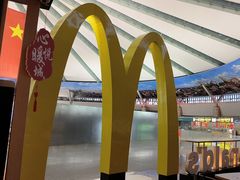 -麦当劳(鄂尔多斯机场店)