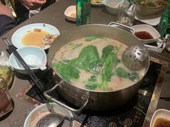 -捞王锅物料理(上海世茂广场店)