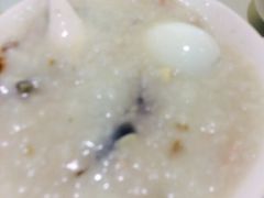 -麦谷轻餐(郑记粥铺金汇店)