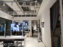 点击看大图 大厅-华卫思理轻奢造型