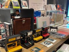 -茑屋书店(天目里店)