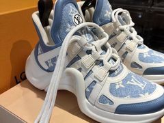 -聚云奢二手奢侈品黄金手表包包回收·中古店(三里屯总店)