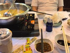 -鲜入围煮花胶鸡海鲜火锅