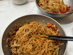 -粉观右江西鲜辣米粉(天地店)