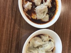 -继红顺河抄手名小吃