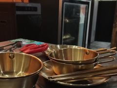 -胡悦里韩式烤肉(芝罘万达广场店)