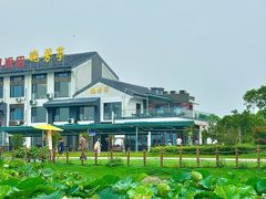 -七的湖·晚芳亭·阳澄湖农家菜·大闸蟹(莲花岛店)
