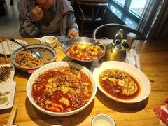 -小三峡食府(西五路店)