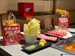 -海底捞火锅(让胡路万达店)