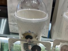 -喜茶(杭州滨江宝龙店)