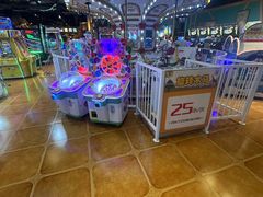 -嗨翻Hi-Fun竞技主题乐园·蹦床亲子生日轰趴(国光1937店)