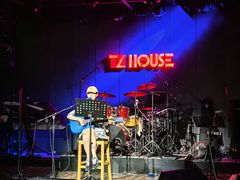 -TZ House音乐现场(茅台店)
