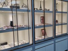 -潘多拉眼镜·蔡司依视路明月(潘家园店)