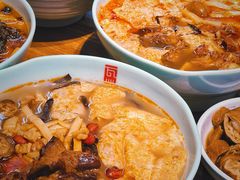 肥肠酸辣粉-瓦记米粉(东鼓道店)
