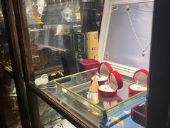 -古董花园(思南路42弄小区店)