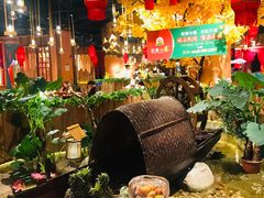 -老滇山寨•云南特色菜•地方菜•民族风情歌舞表演(金碧店)