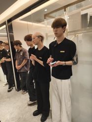 -YESIDO椰岛造型烫发染发