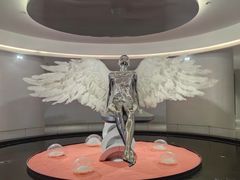 -涨巢·潮玩水疗局