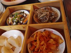 -牛牛和牛海鲜粥底火锅(长虹国际城店)