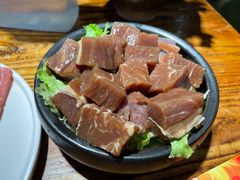 坛子大块肉-原始泥炉烤肉(总店)