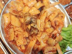 -青瓦炭韩潮烤肉(花园道店)