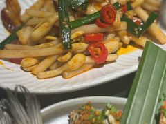 -Ameigo梅果·云贵川bistro(长宁来福士店)