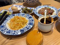 -舌尖尖·兰州牛肉面(浦东机场店)