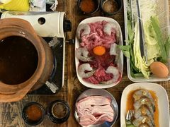 -Show Neua Thai Street Food
