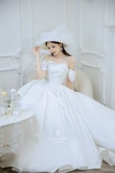 -艾朵婚纱