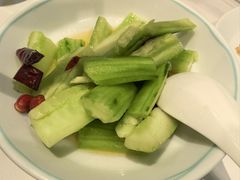 -姚姚酸菜鱼·金戈戈香港豉油鸡(喜荟城联名店)