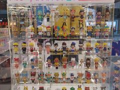 -泡泡玛特POPMART(侨福芳草地店)