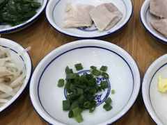 -白玉兰小吃(新村路店)