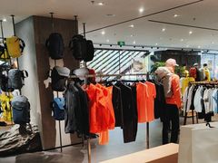 -ARC'TERYX始祖鸟(北京王府中环店)