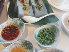 巴马·泉水黑豆腐-壮乡楼民俗文化苑(李宁体育园店)