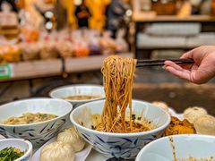-李与白包子铺(桐梓林店)