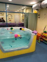 -蓝色海林婴幼儿水育馆(新辰里学清路店)