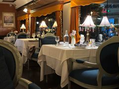 -火车头法国西餐厅